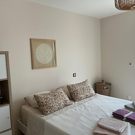 Belle Maison Contemporaine Ampus エクステリア 写真